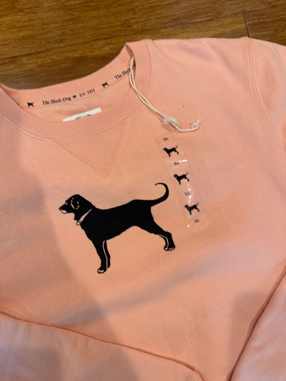 The Black dog kids sweatshirt - Picture 2 of 5